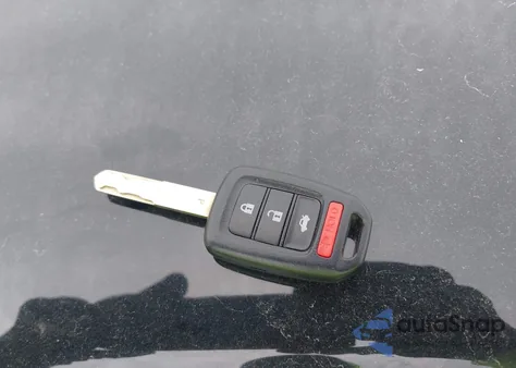 2015 Honda Civic Lx z USA, uszkodzony, nr VIN 19XFB2F55FE256024